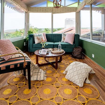 Elivaas 5 Bhk With Pvt Pool, Entertainment Room & Glass House - Bludoor Marmagao Exterior photo