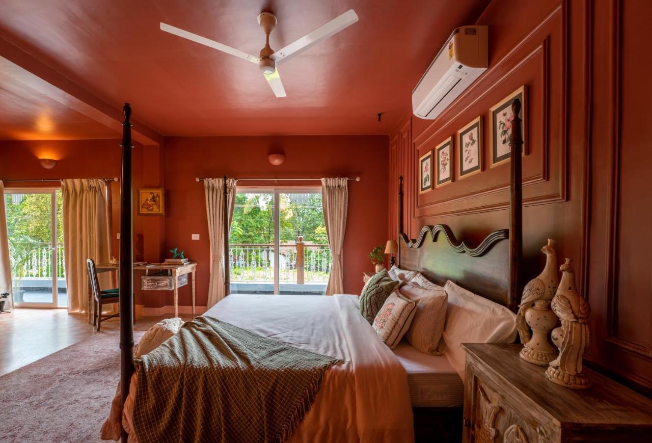 Elivaas 5 Bhk With Pvt Pool, Entertainment Room & Glass House - Bludoor Marmagao Exterior photo