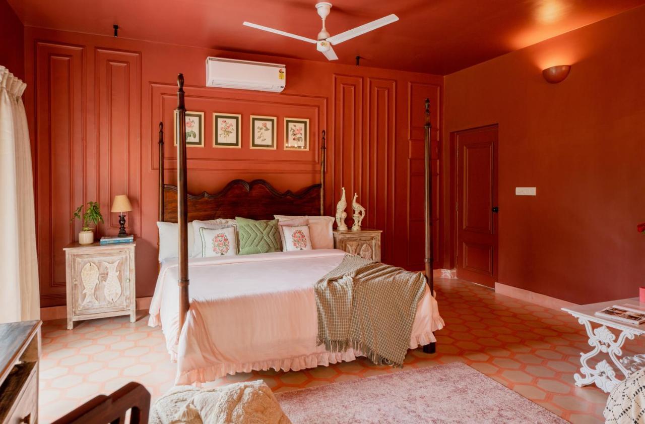 Elivaas 5 Bhk With Pvt Pool, Entertainment Room & Glass House - Bludoor Marmagao Exterior photo