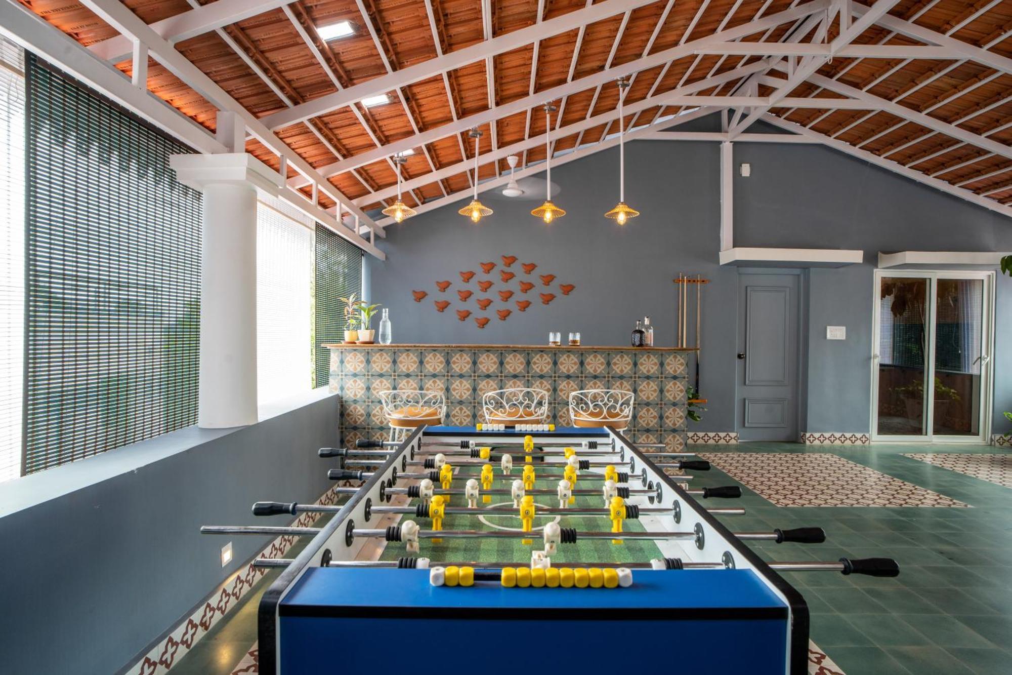 Elivaas 5 Bhk With Pvt Pool, Entertainment Room & Glass House - Bludoor Marmagao Exterior photo